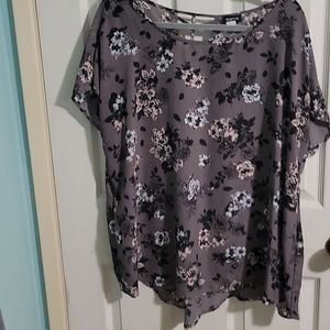 Torrid shirt